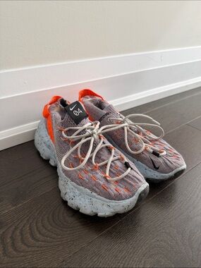 Nike Space Hippie sneakers size 6.5